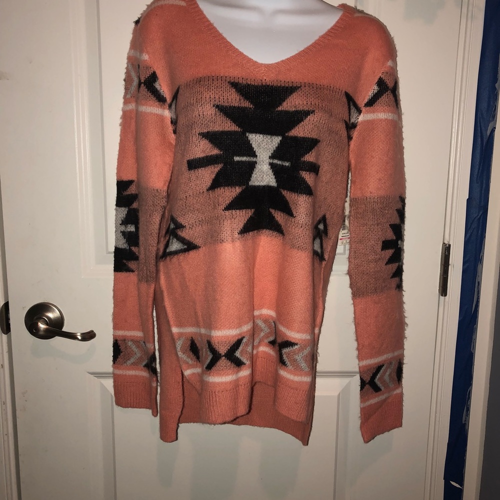 Pink Sweater - Picture 3 of 6